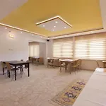 Hayat Hills 3*