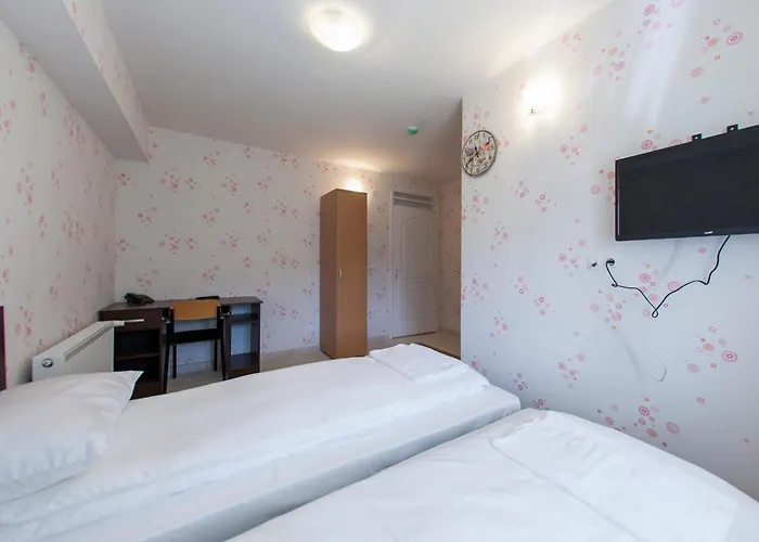 Hayat Hills Guest house